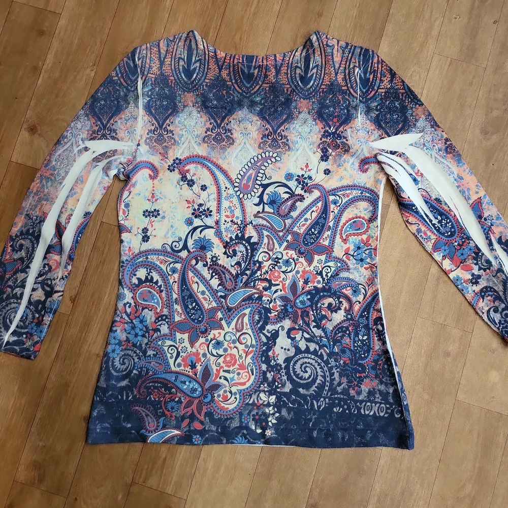 Reba Top - Picture 4 of 6
